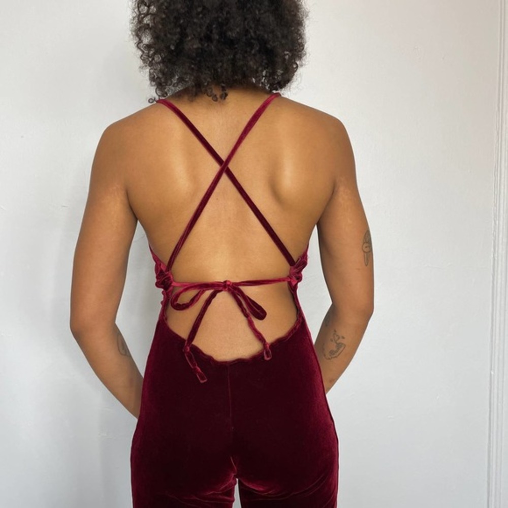 70s Mitra Modelle Burgundy Velour Bellbottom Jumpsuit - Picture 7 of 9
